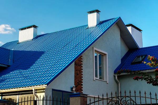 Experienced Roof Replacement Contractors for Clarksville Residents